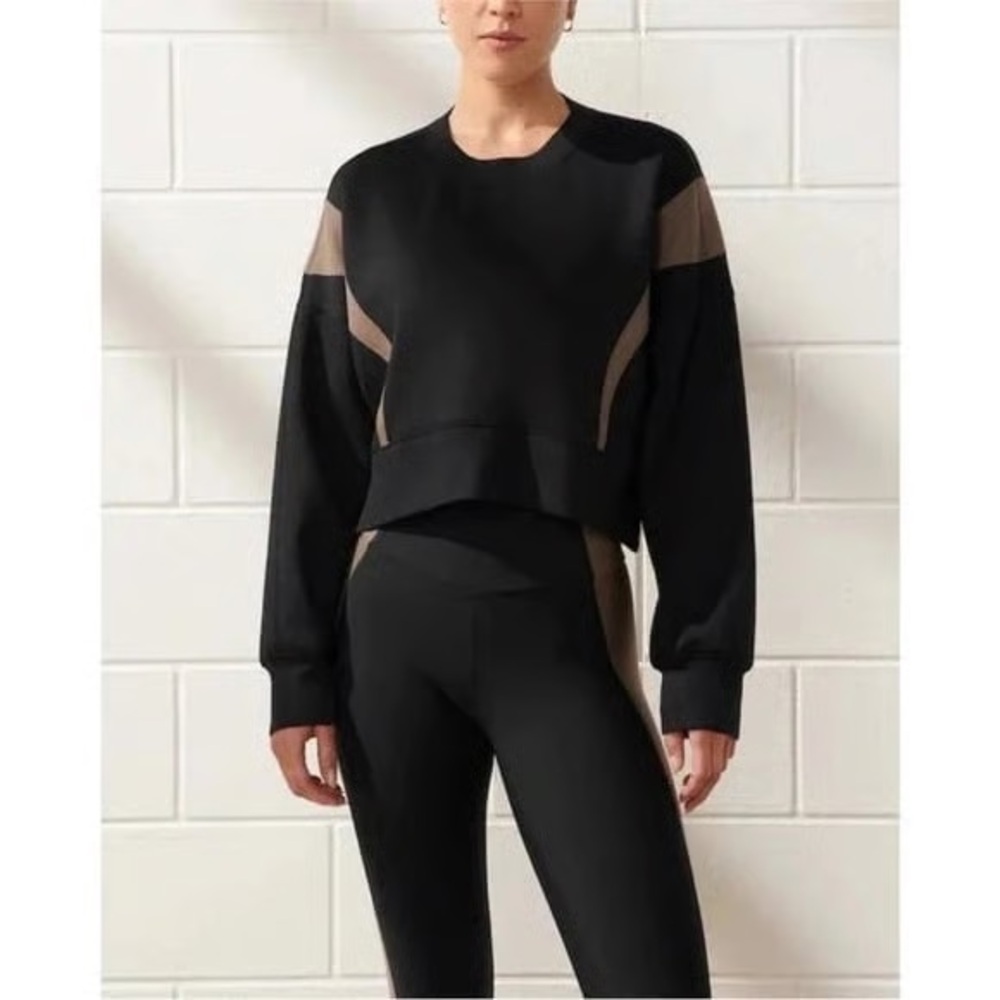 YPB Neoknit Cropped Pullover